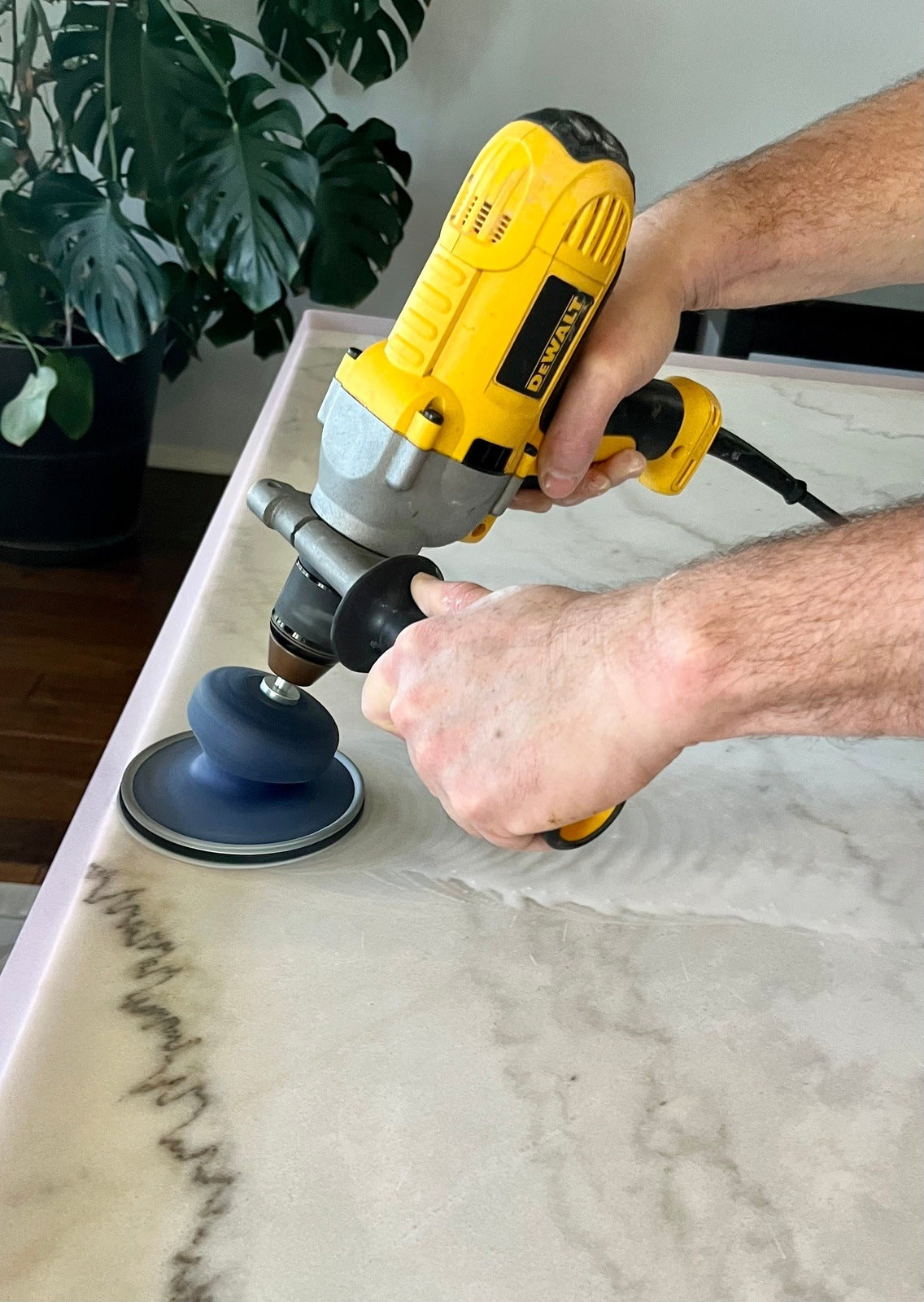 Stone Polishing Kit - 5" Magic Renova Kit for countertops and small areas - Clean Center