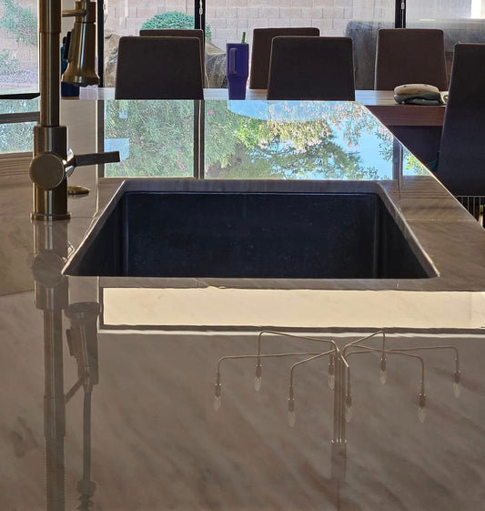 High gloss kitchen countertop 